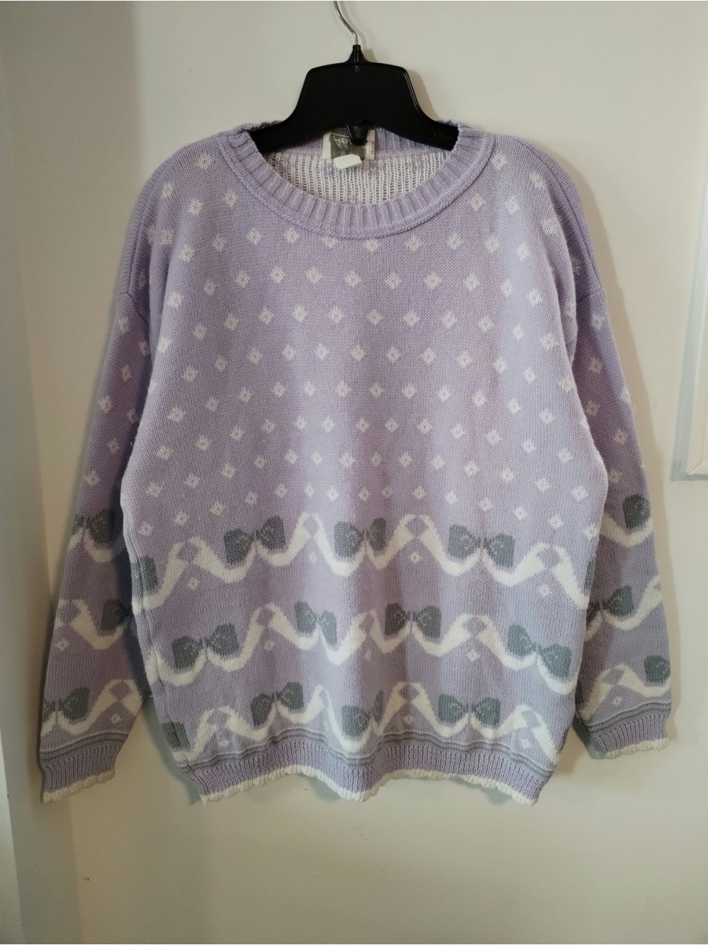 Vintage Lavender Patterned knit Crewneck Sweater - Women's size large fit